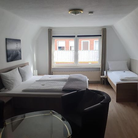 Alt-Emder Buergerhaus Hotel Emden Kültér fotó
