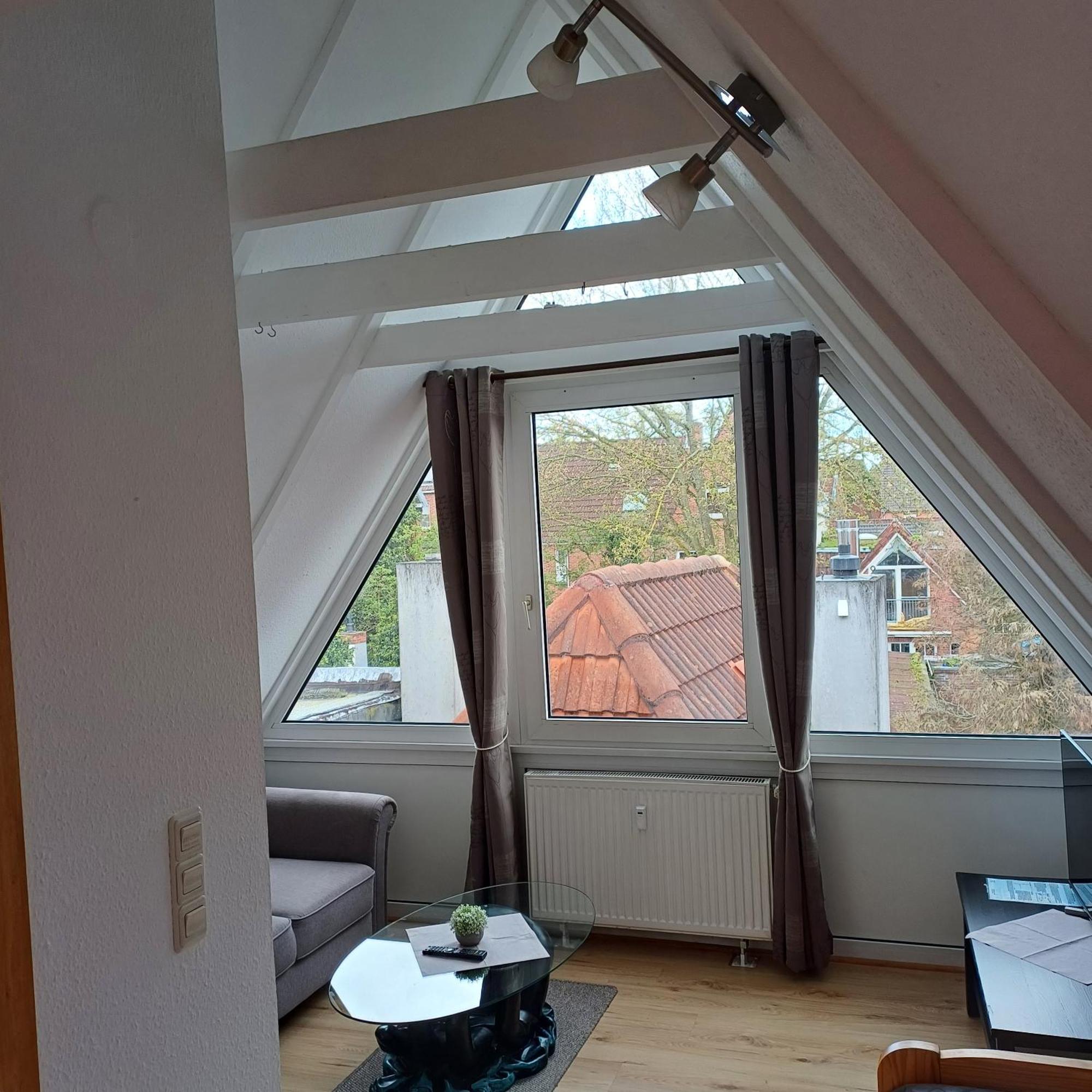 Alt-Emder Buergerhaus Hotel Emden Kültér fotó