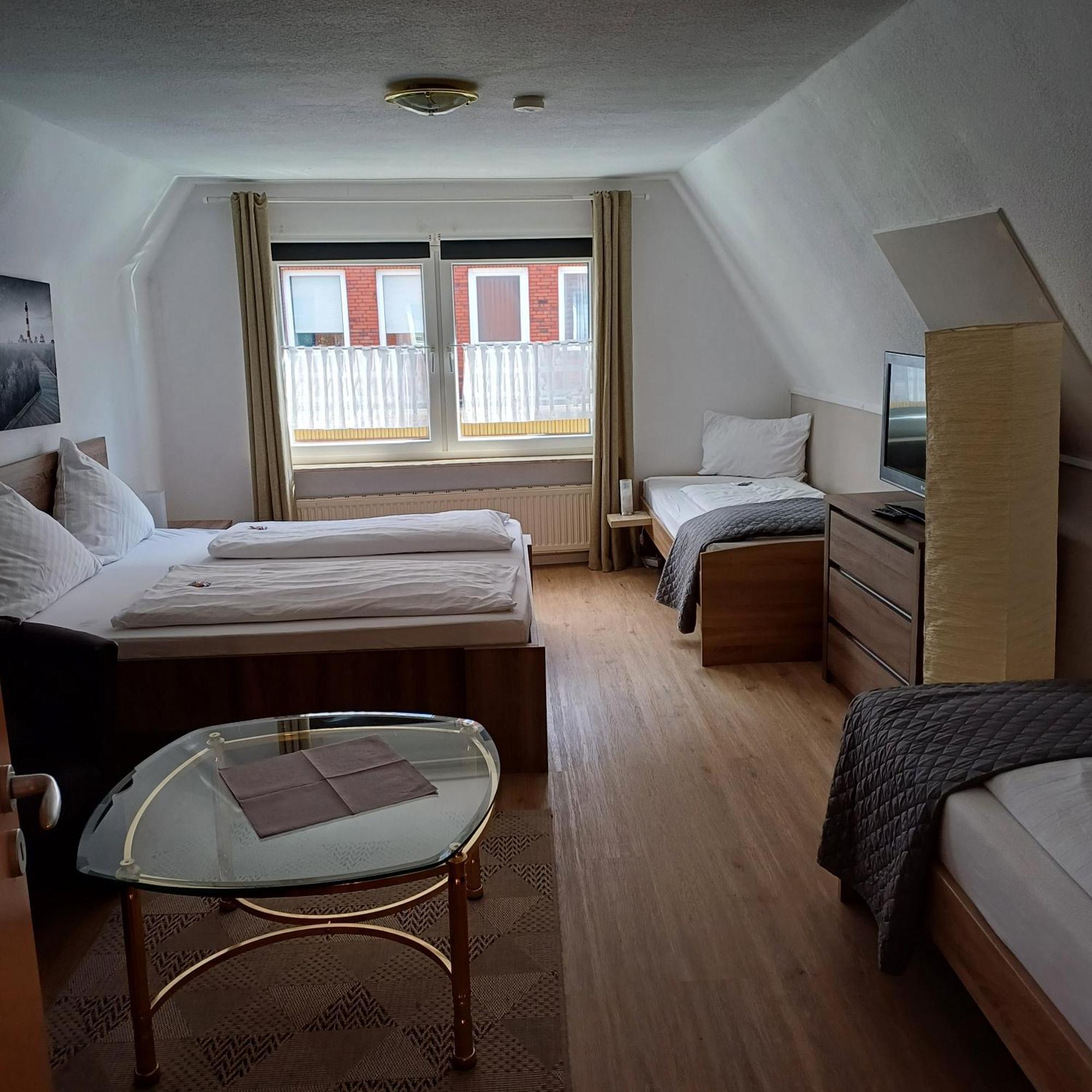 Alt-Emder Buergerhaus Hotel Emden Kültér fotó