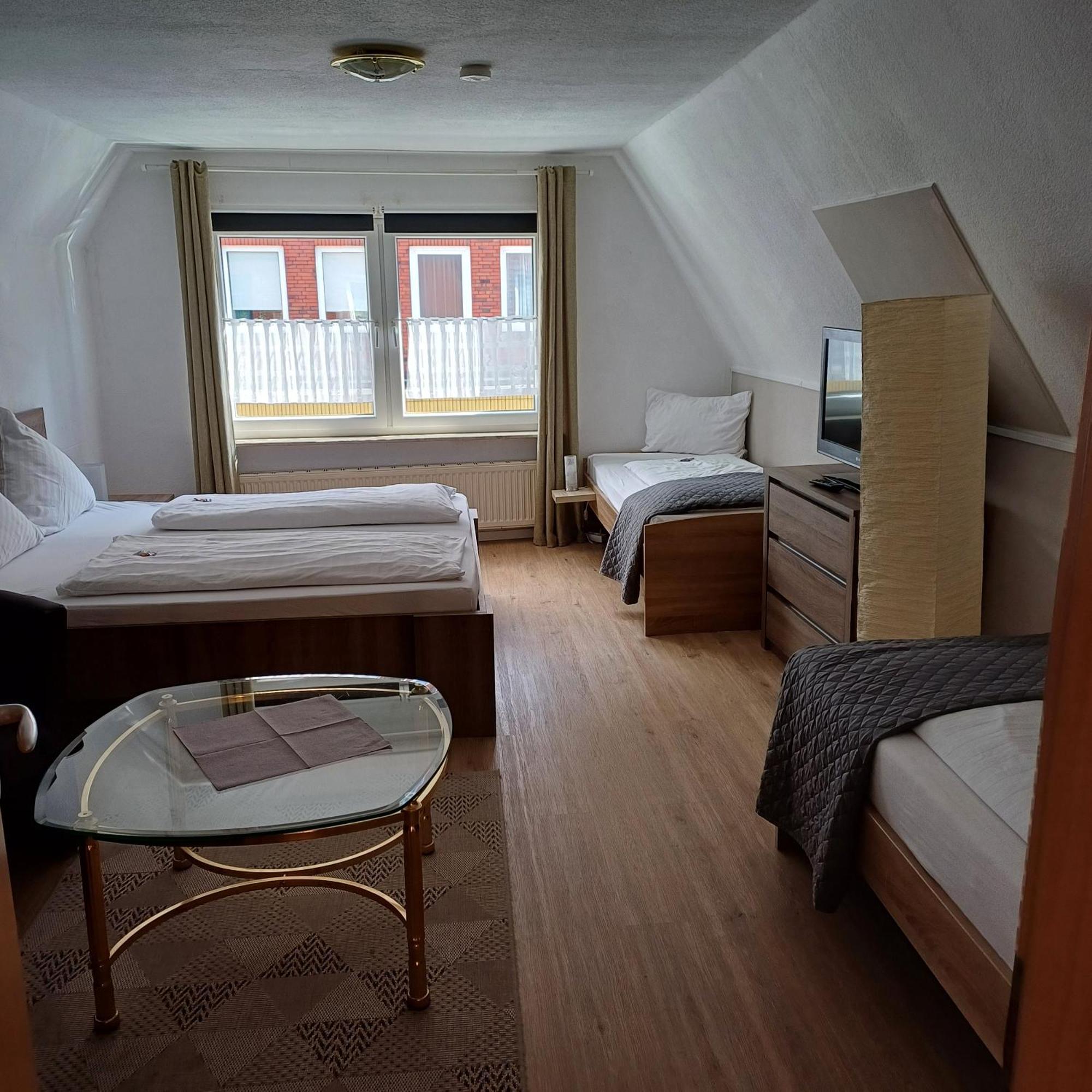 Alt-Emder Buergerhaus Hotel Emden Kültér fotó
